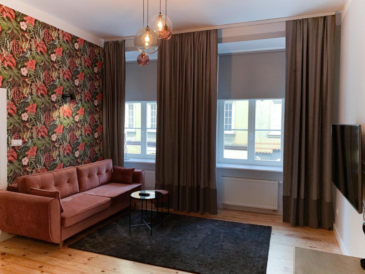 Apartamenty Plac Kolegiacki بوزنان المظهر الخارجي الصورة