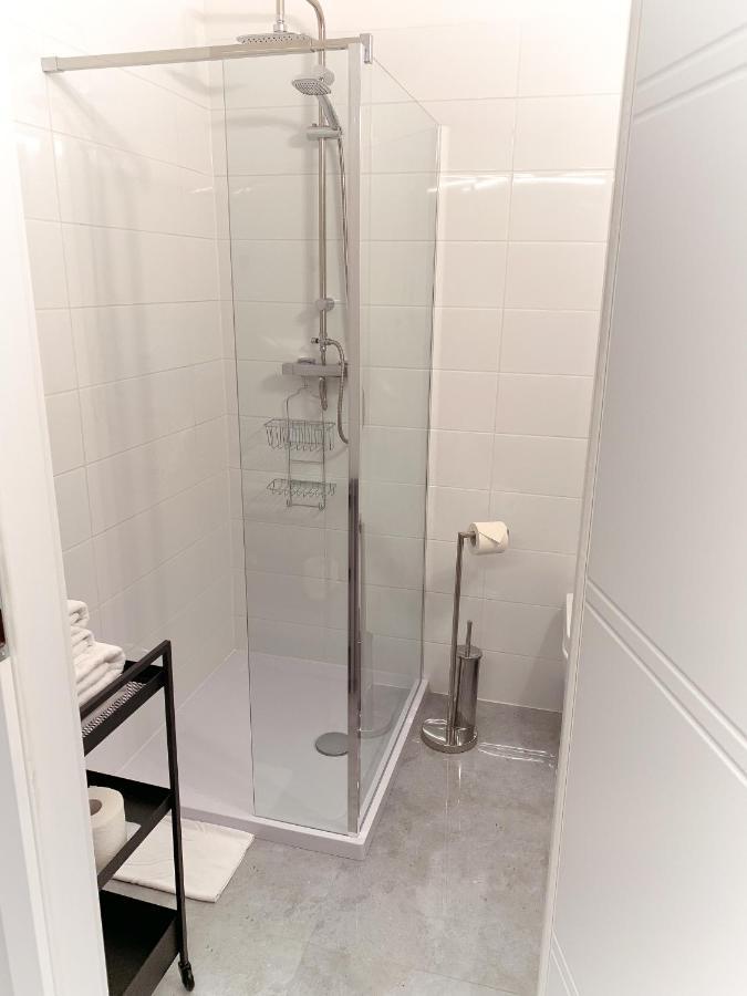 Apartamenty Plac Kolegiacki بوزنان المظهر الخارجي الصورة