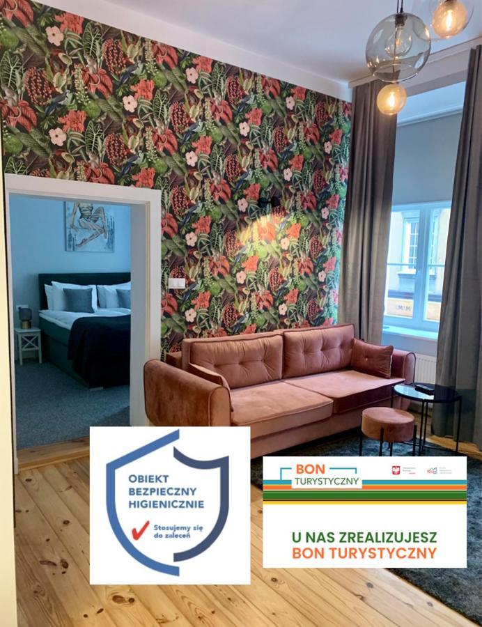 Apartamenty Plac Kolegiacki بوزنان المظهر الخارجي الصورة