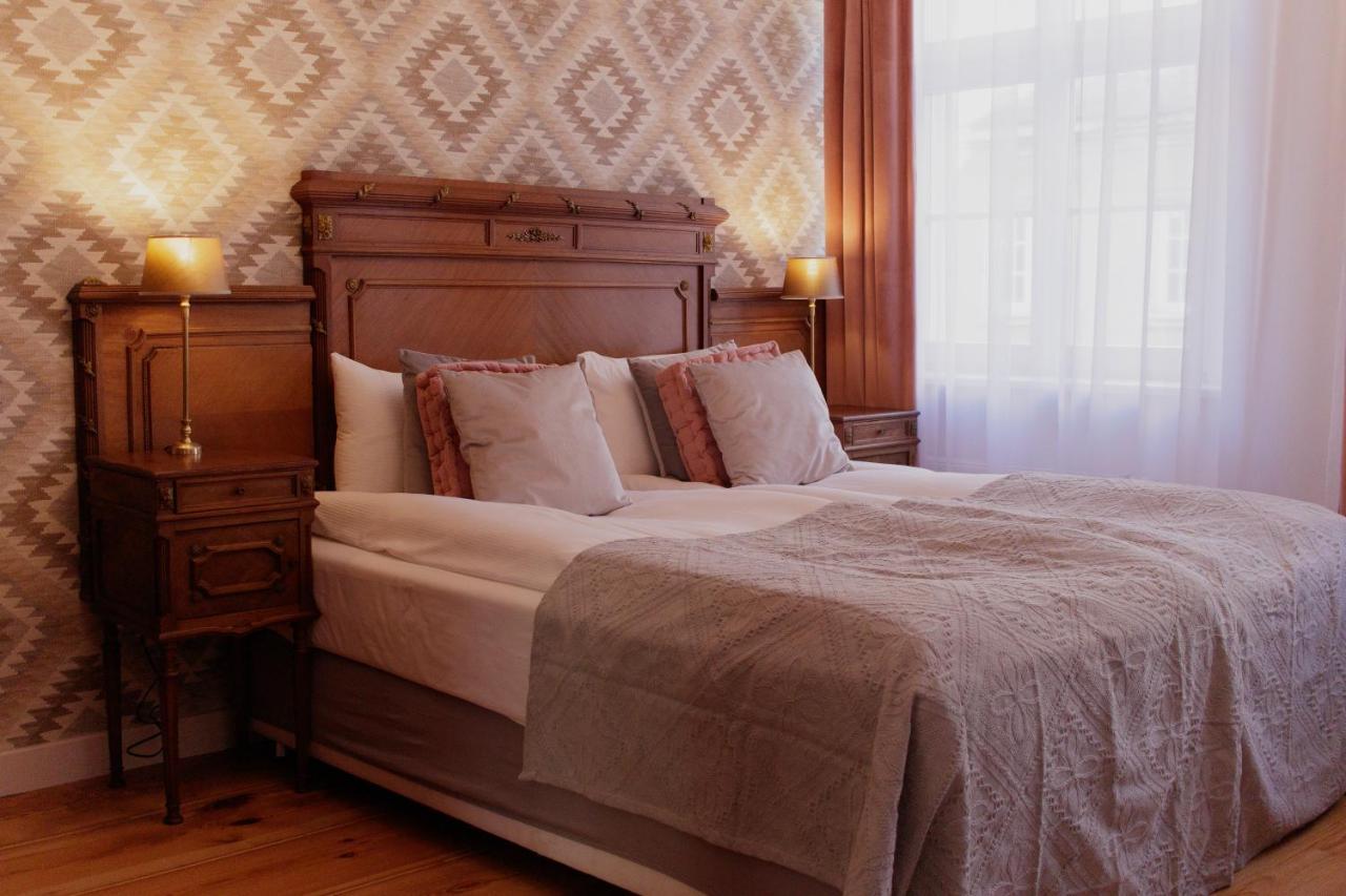 Apartamenty Plac Kolegiacki بوزنان المظهر الخارجي الصورة