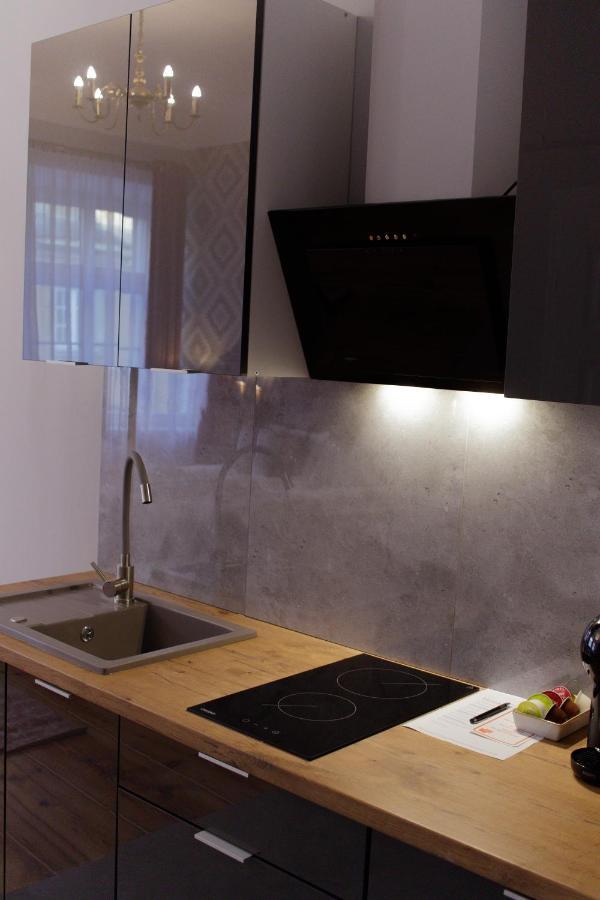 Apartamenty Plac Kolegiacki بوزنان المظهر الخارجي الصورة